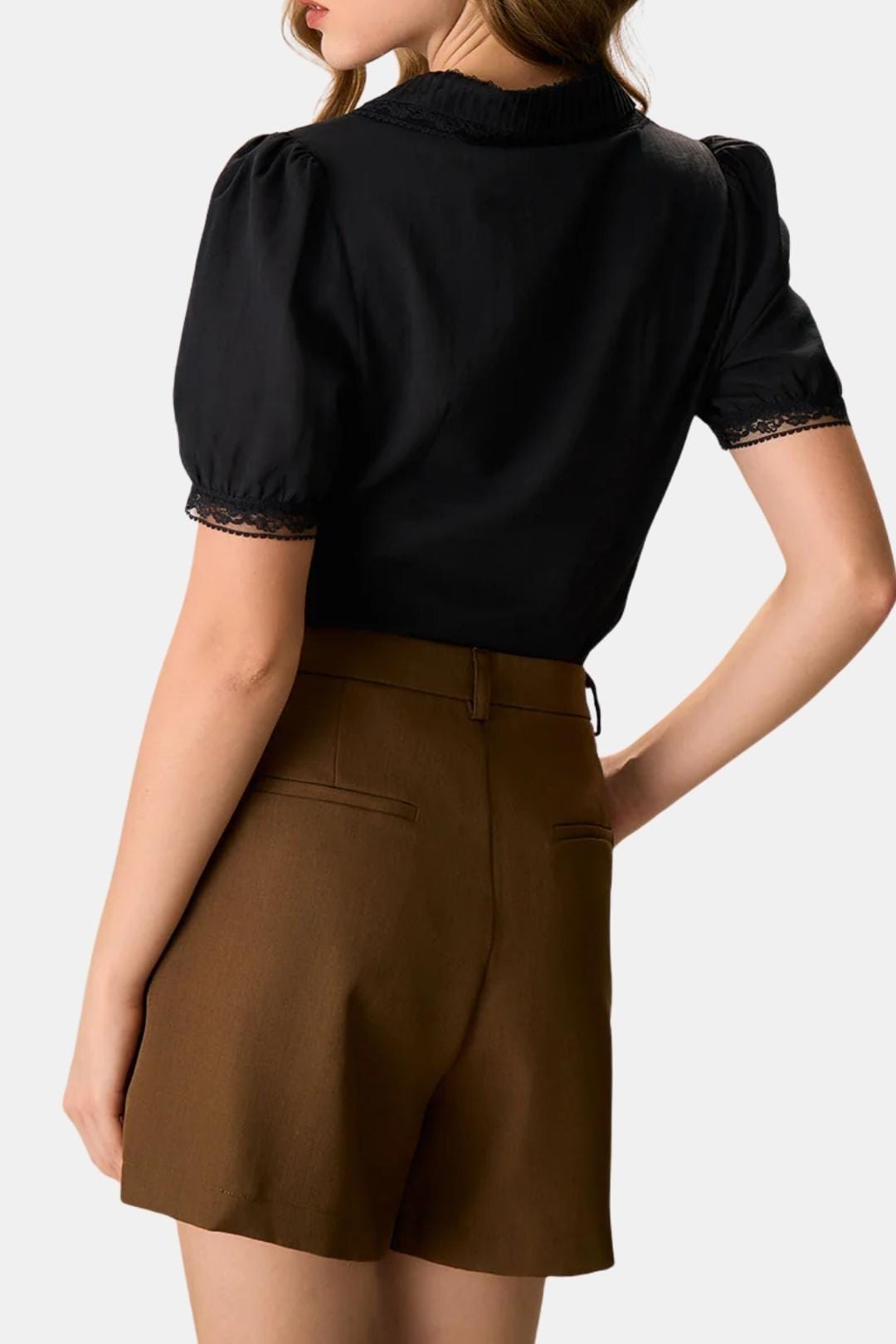 Evania – Chelsea Collar Buttoned Lace Trim Blouse in Black