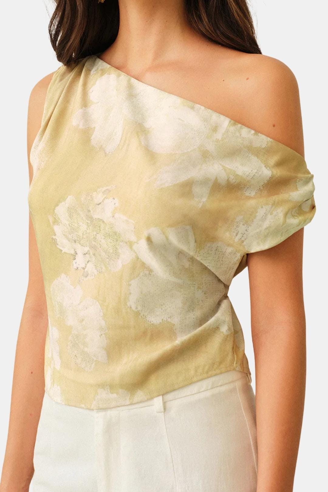 Marixa – One-Shoulder Floral Satin Top
